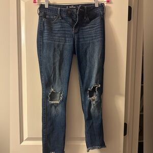 Hollister Low Rise Jeans size 0 24